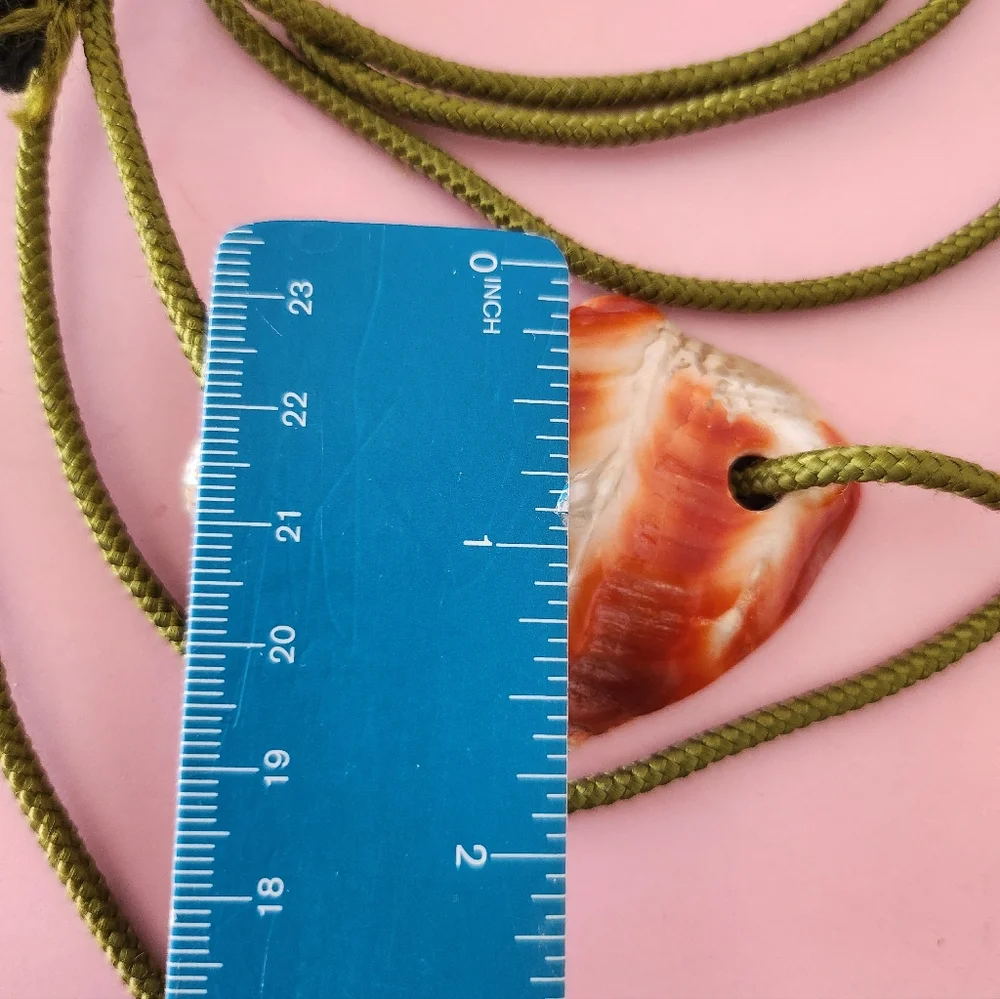 Shell Pendant - Picture 7 of 8